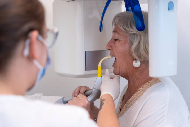 Best Walk-In Emergency Dentist in Smithville Sanders, IN
